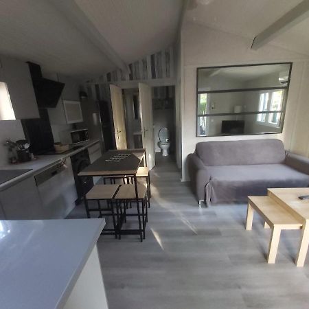 Villa Chalet T3/clim/wifi/pkg/terrasse/15 min plages à La Teste-de-Buch Extérieur photo