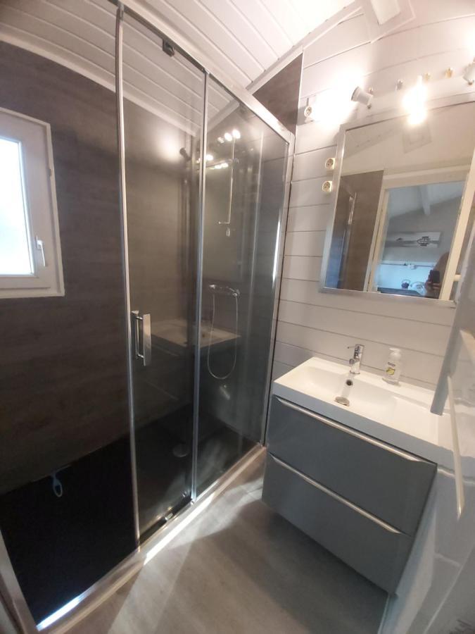 Villa Chalet T3/clim/wifi/pkg/terrasse/15 min plages à La Teste-de-Buch Extérieur photo